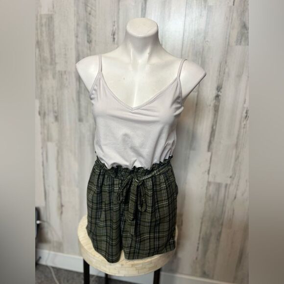 Romper  - Picture 4 of 7